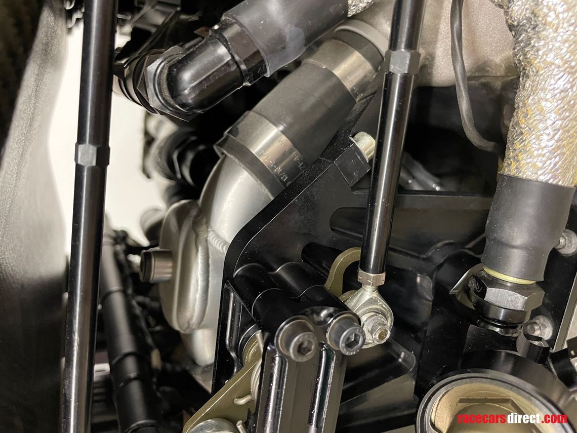 mercedes-benz-clk-lm-engine