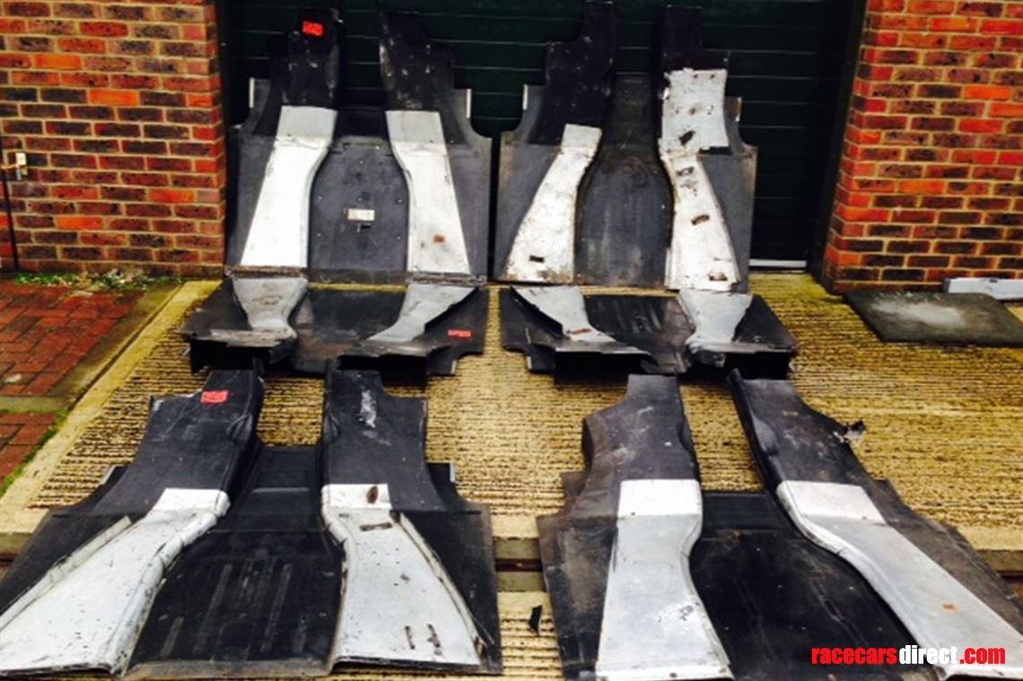 dallara-302-4-body-wings-floors