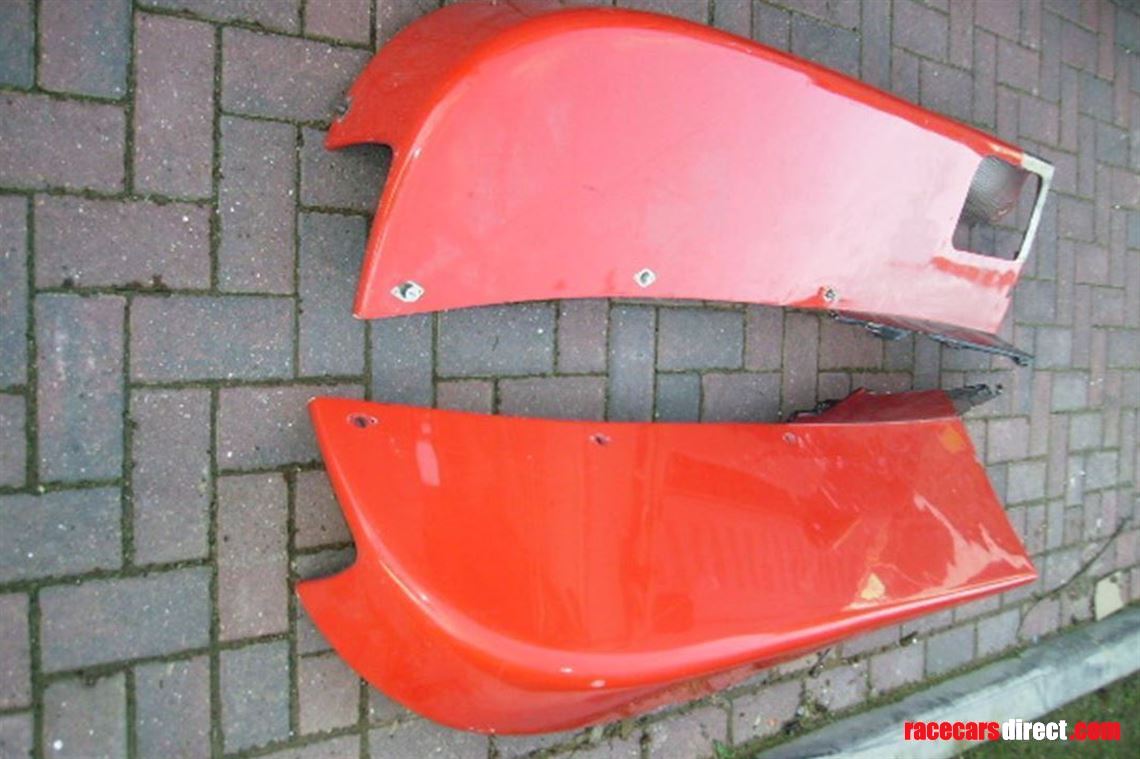 dallara-302-4-body-wings-floors