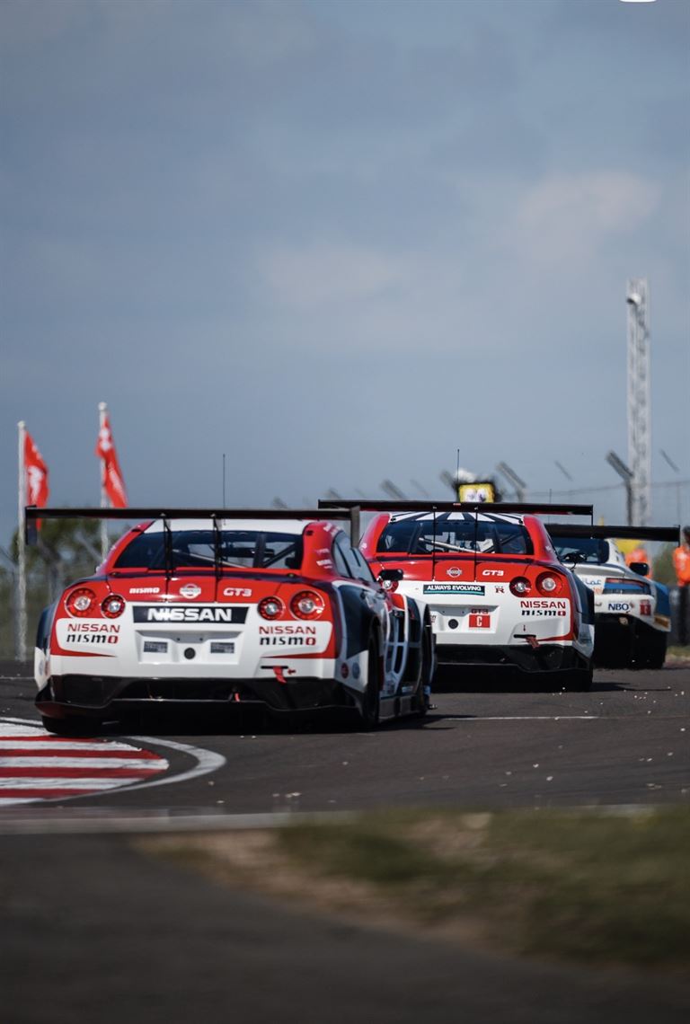 nissan-gt3-rear-spoiler