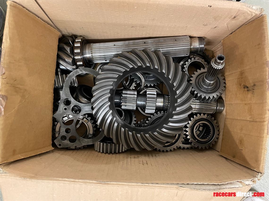 porsche-997-rsr-parts-package