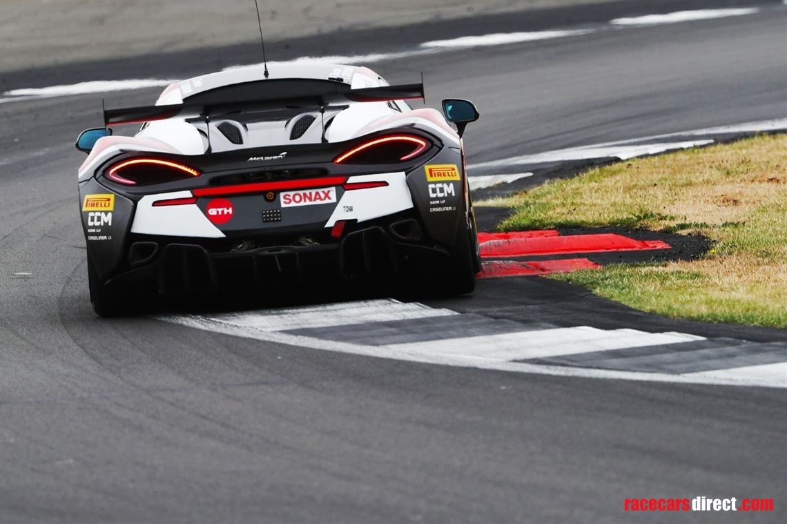 mclaren-570-gt4-chassis-024