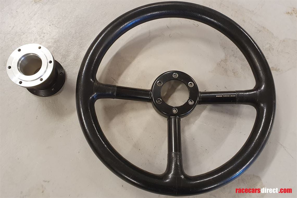 momo---porsche-design-steering-wheel