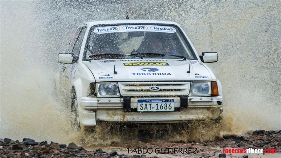 ford-escort-rs-turbo-series-1-rally-car-group