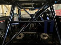 bmw-116-trophy-race-car---podium-front-runnin