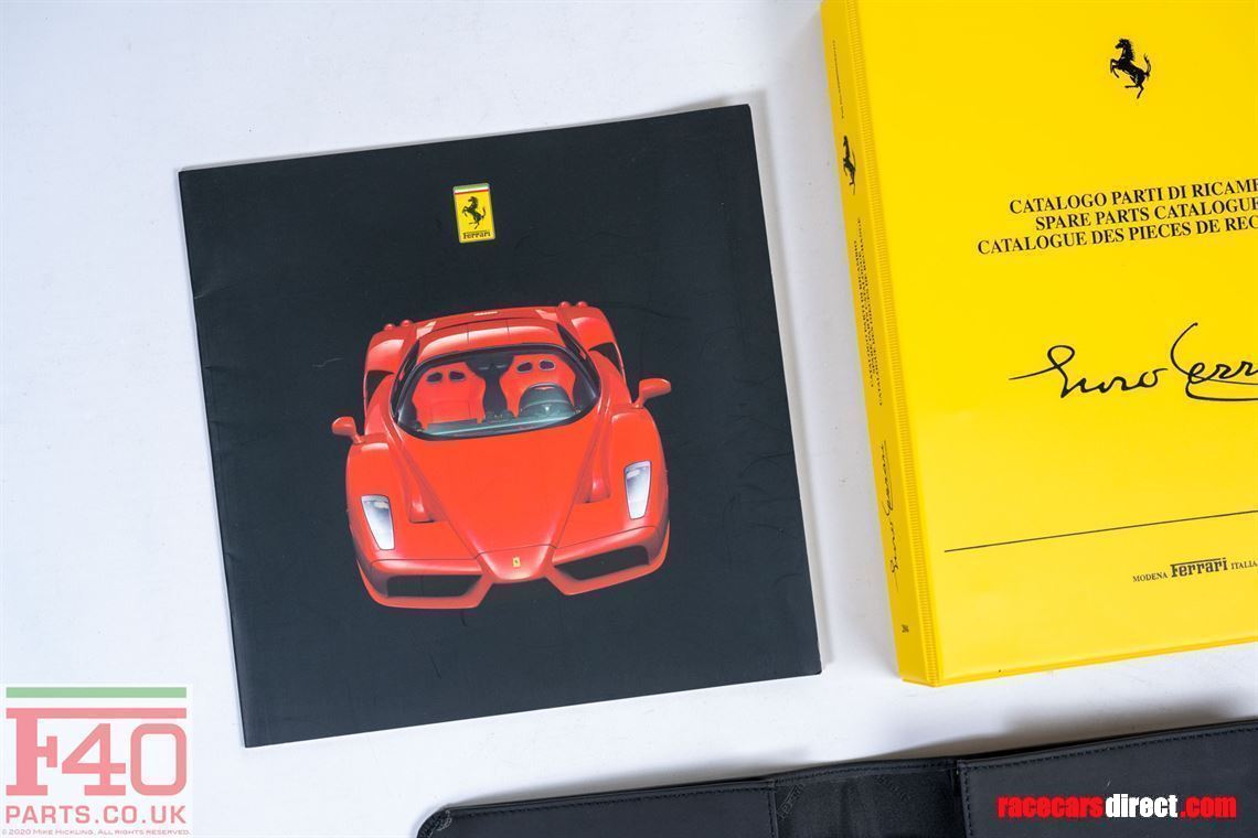 ferrari-enzo-book-pack