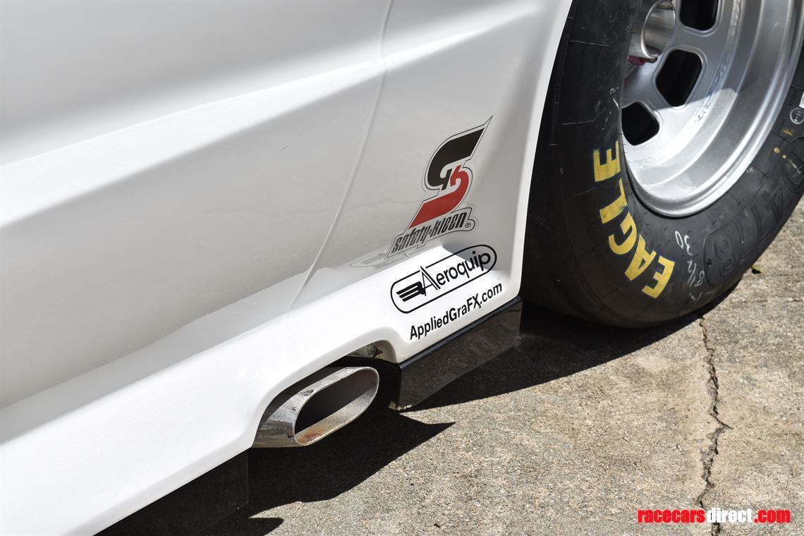 pontiac-firebird-iroc-racecar