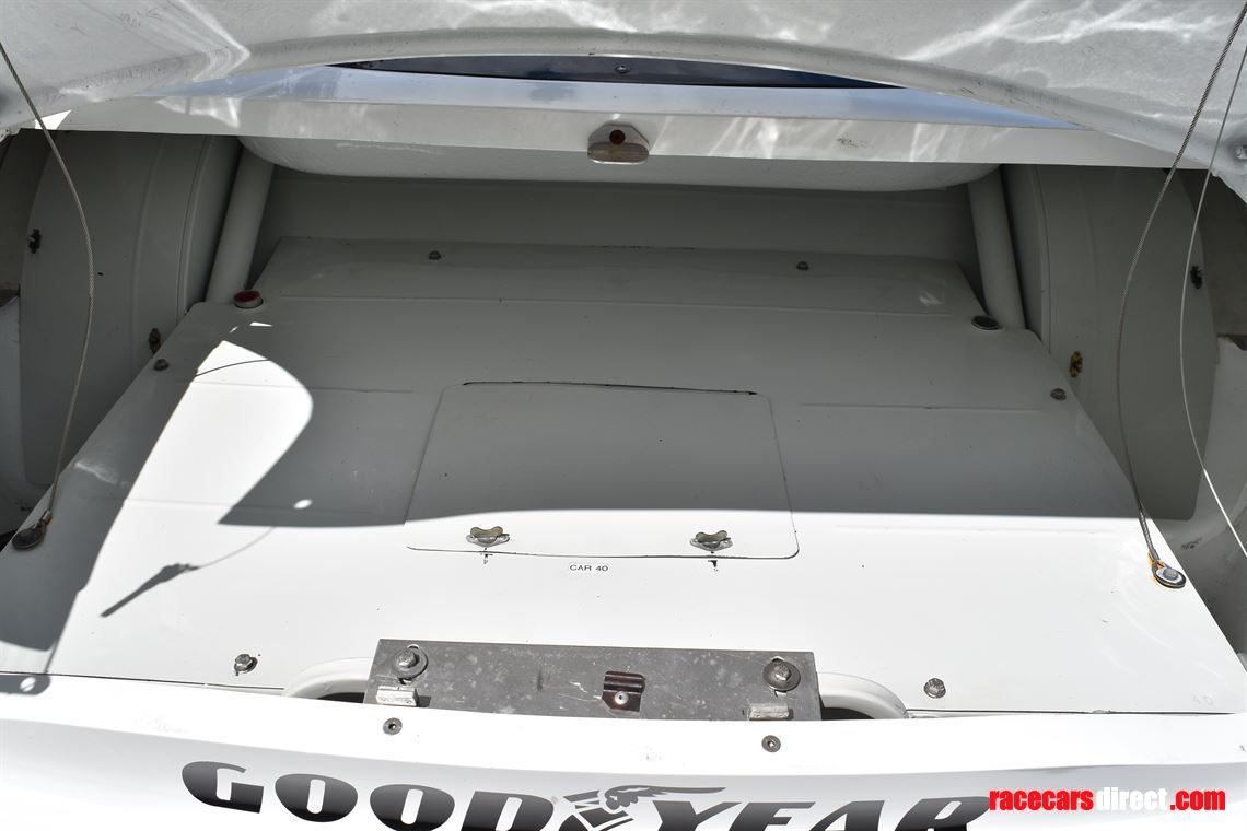 pontiac-firebird-iroc-racecar