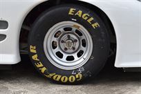 pontiac-firebird-iroc-racecar