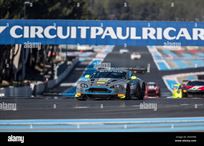 aston-martin-vantage-v12gt3-sold-now