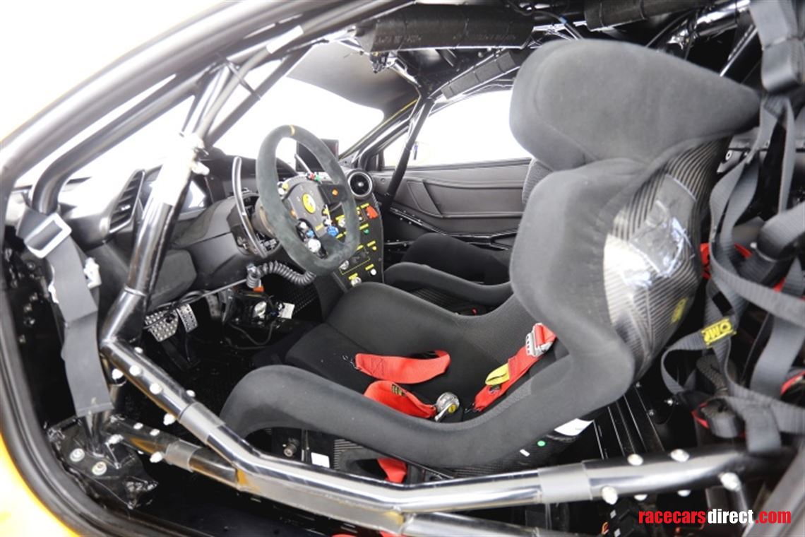 ferrari-488-challenge