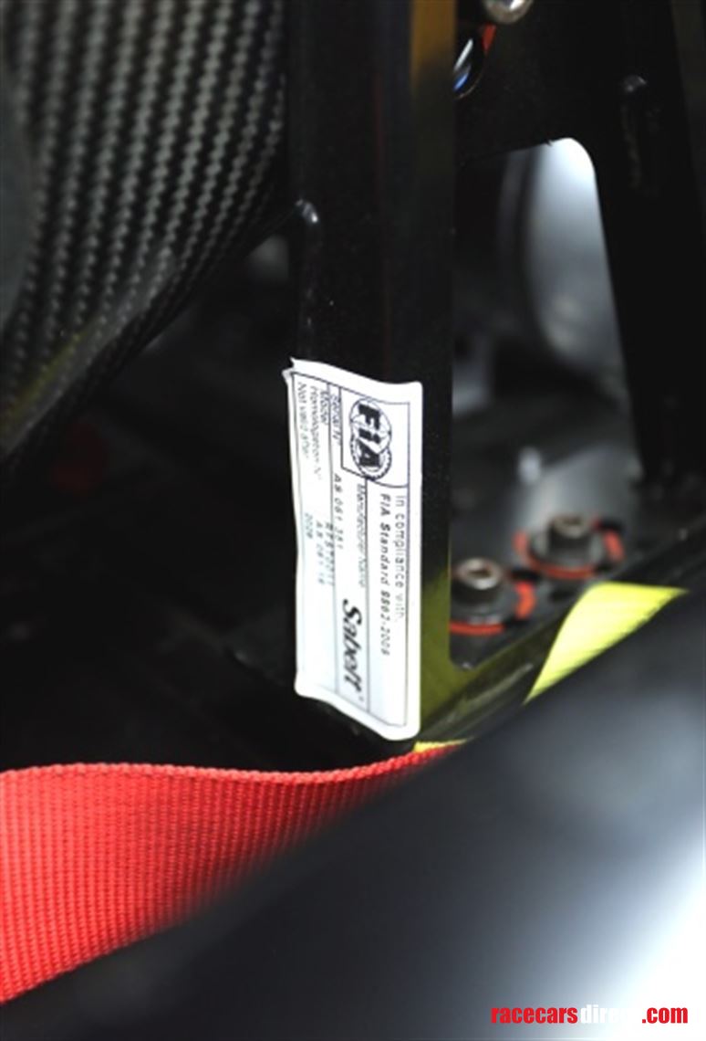 ferrari-488-challenge