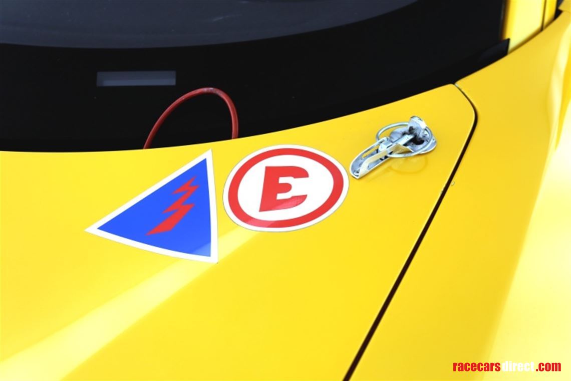 ferrari-488-challenge