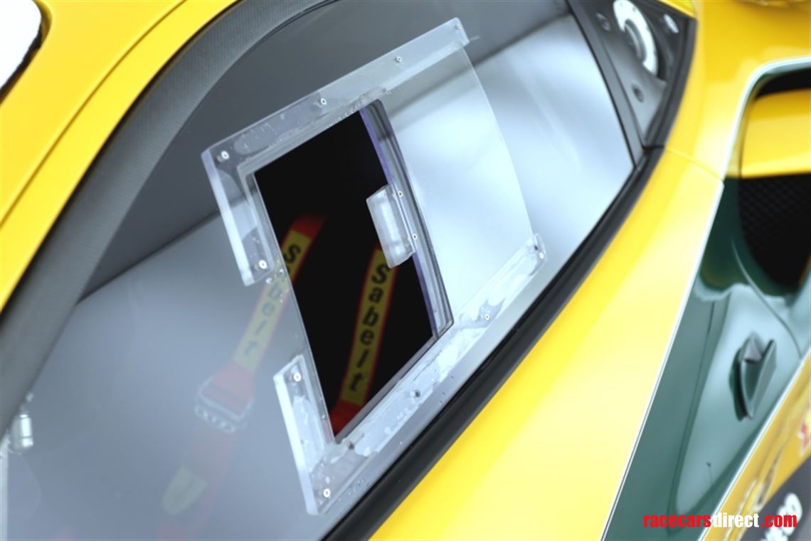 ferrari-488-challenge