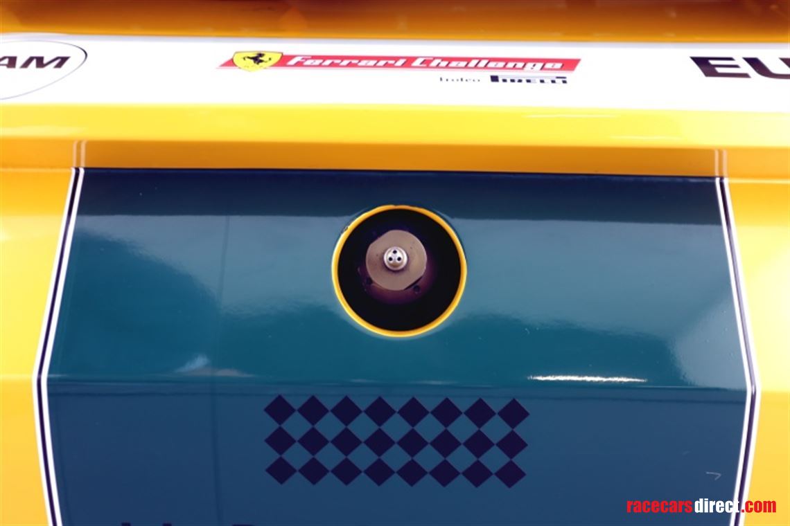 ferrari-488-challenge