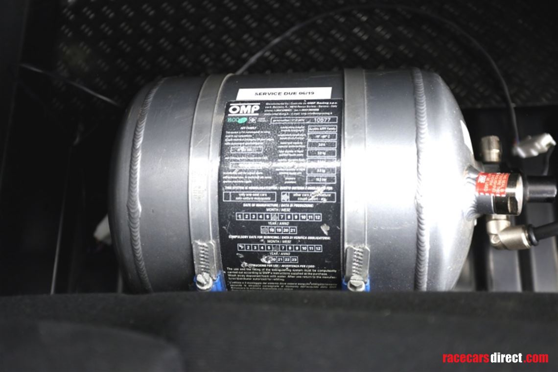 ferrari-488-challenge