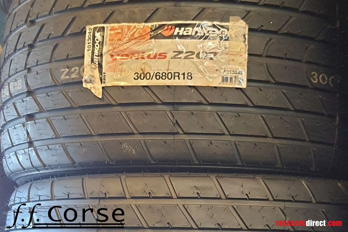 hankook-wet-racetrack-day-tyres-30068018-fron