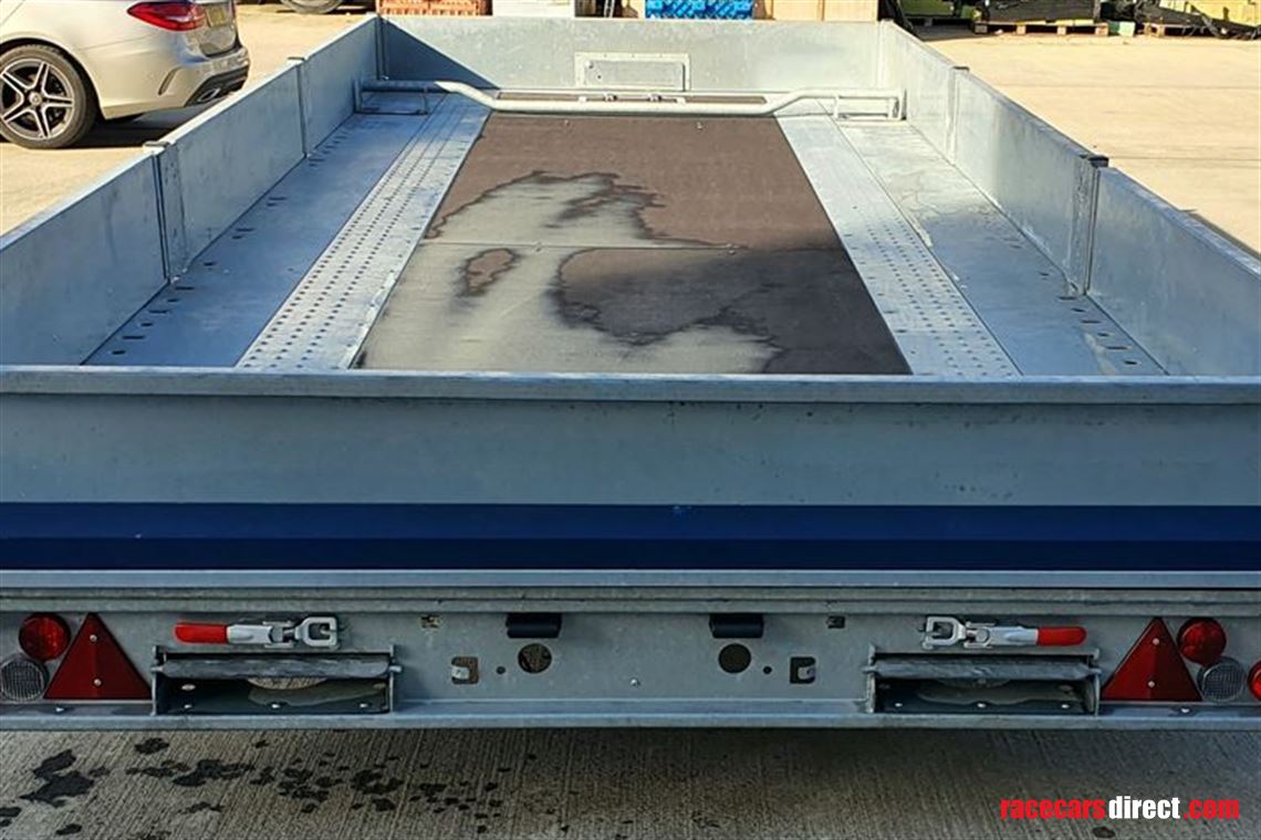 brian-james-475-7463-flat-bed-tri-axle-traile