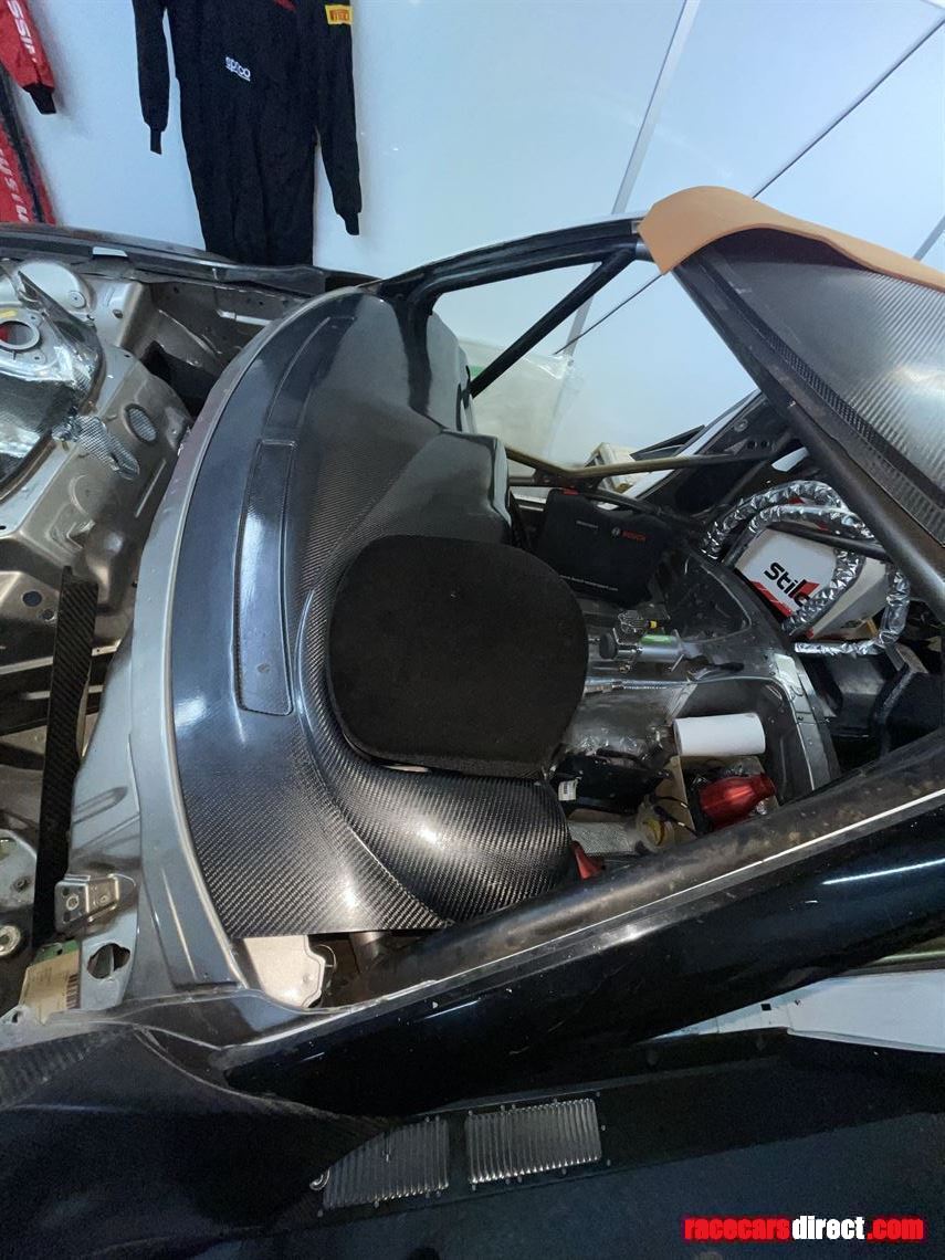 Racecarsdirect.com - Nissan GT-R, R35 Carbon Dashboard
