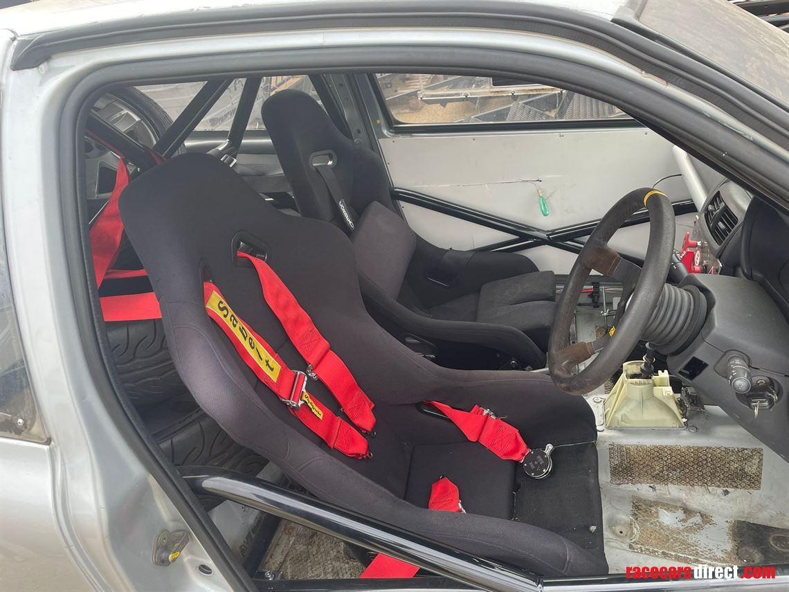 clio-172-tin-toptrack-car