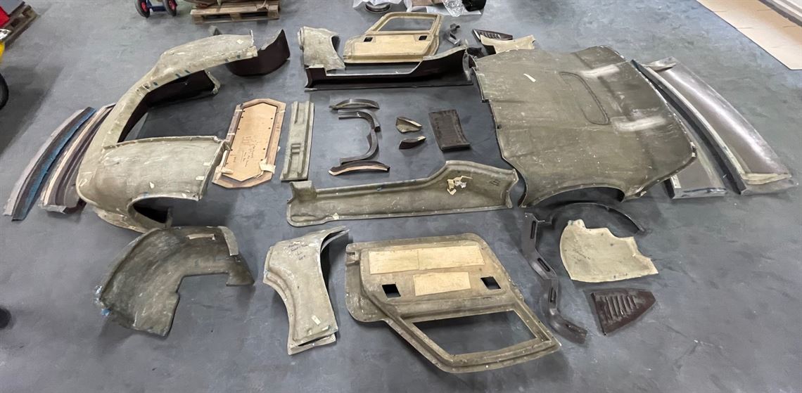 porsche-911-gt1-body-molds-of-chassis-993-gt1