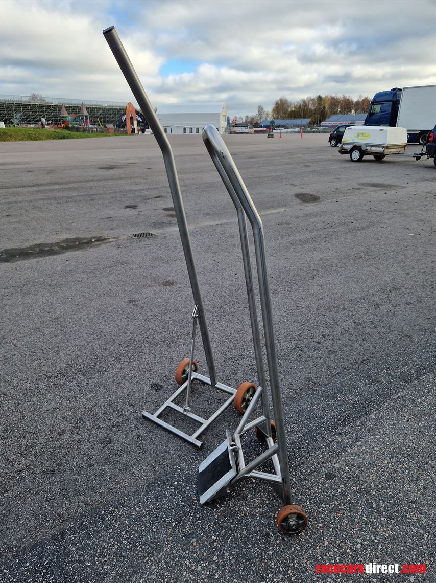 wolf-gb08-thunder-lots-of-extras