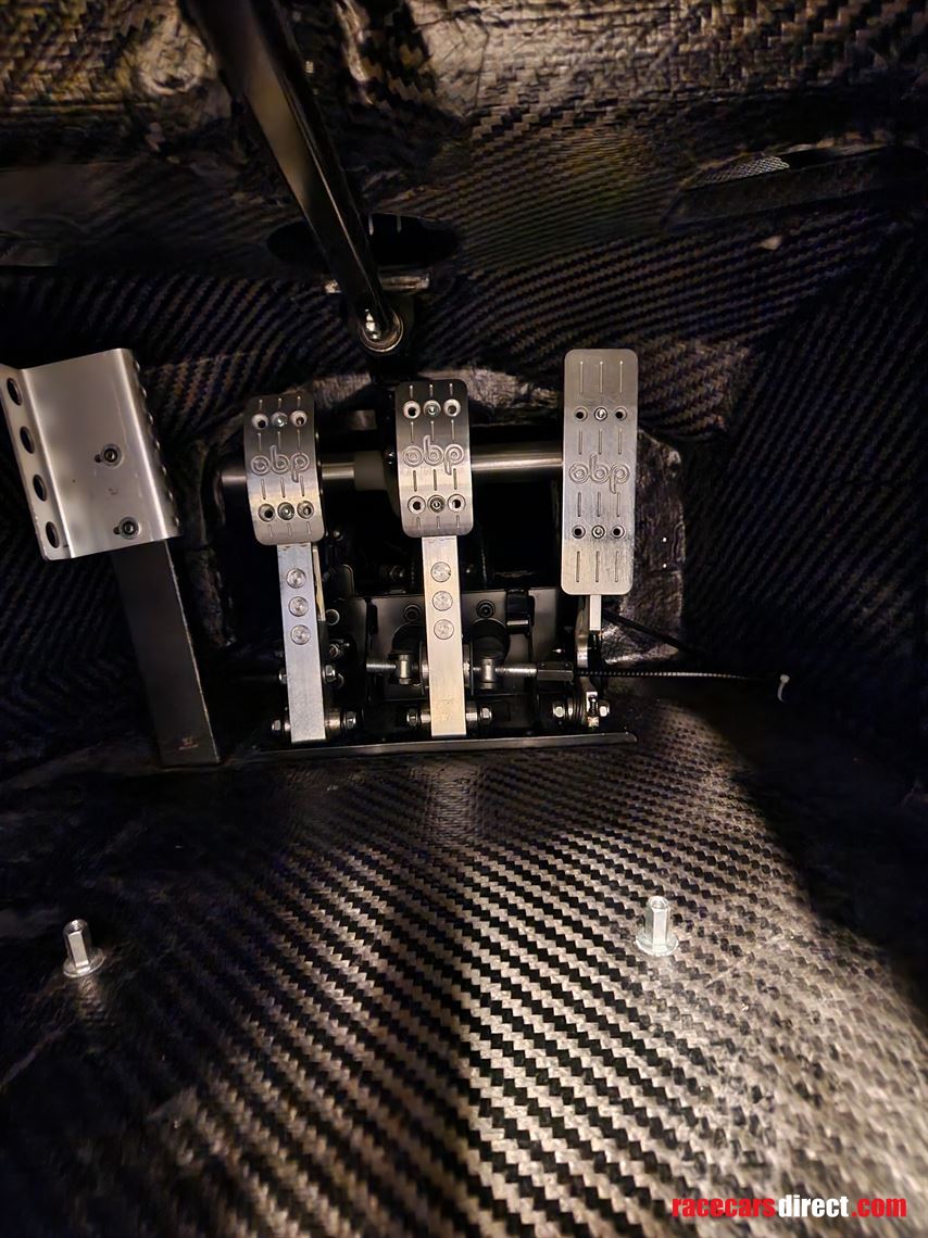 wolf-gb08-thunder-lots-of-extras