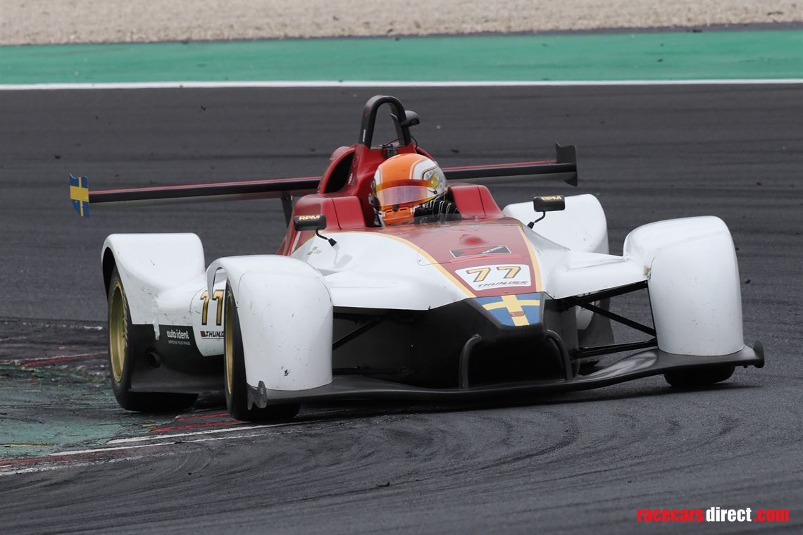 wolf-gb08-thunder-lots-of-extras