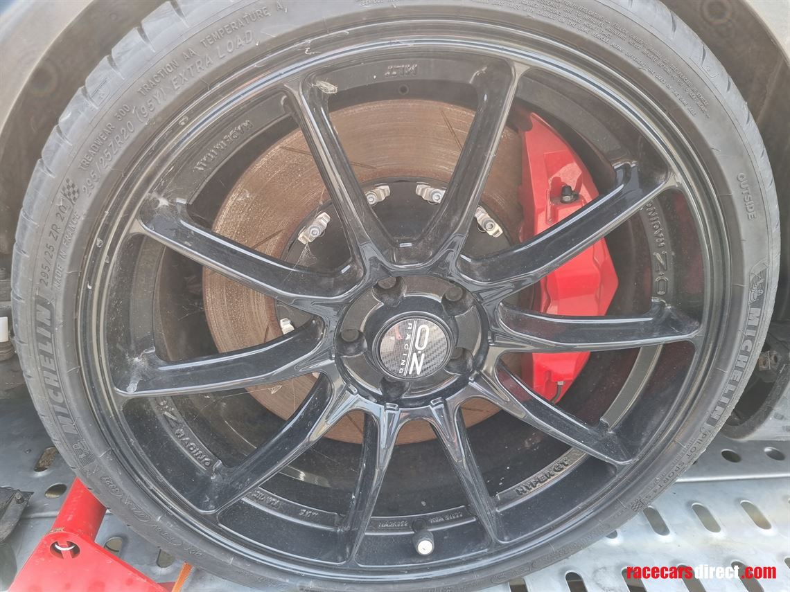 audi-rs4-b7-v8-saloon-track-day-roll-cage-car