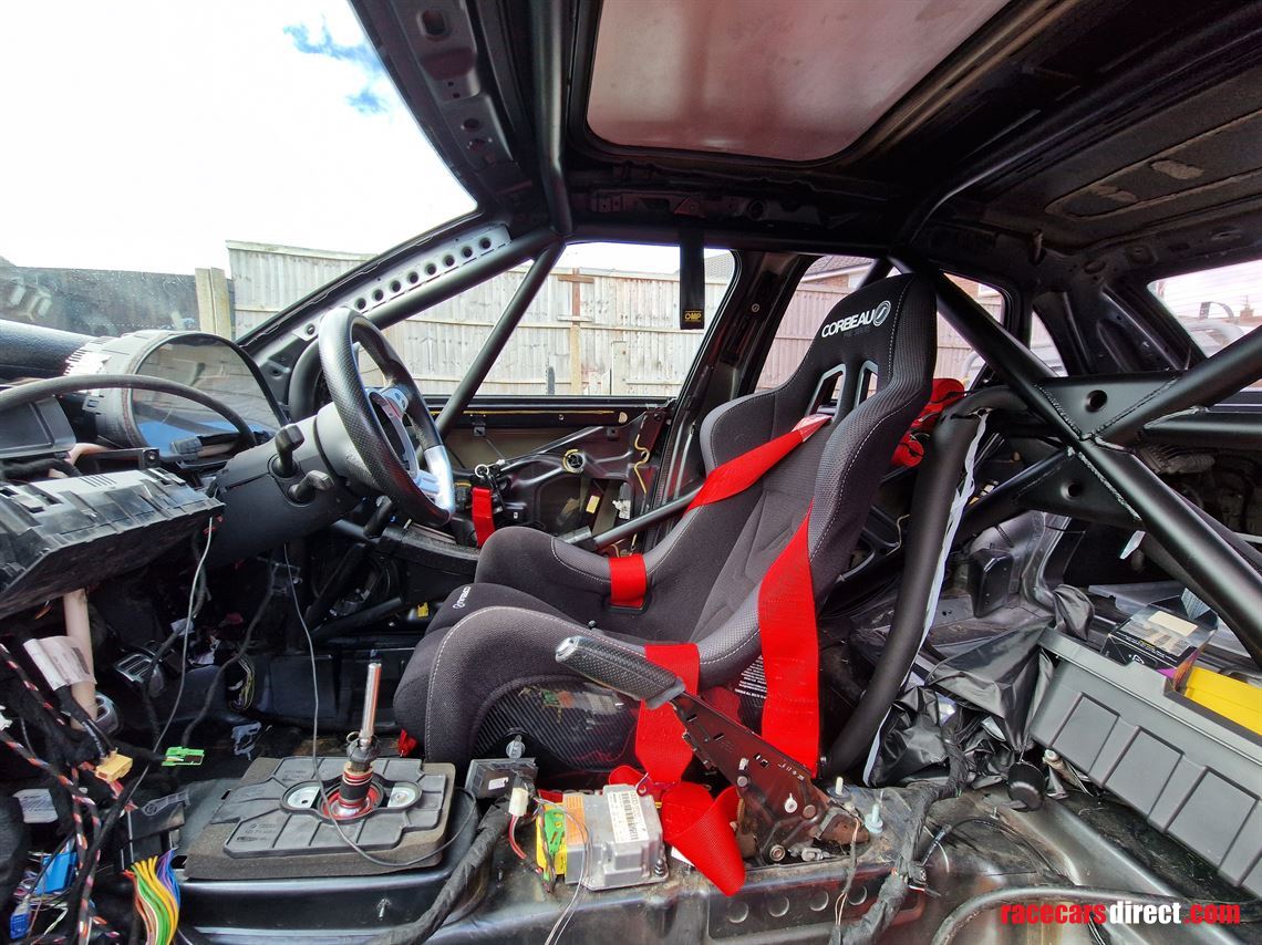 audi-rs4-b7-v8-saloon-track-day-roll-cage-car