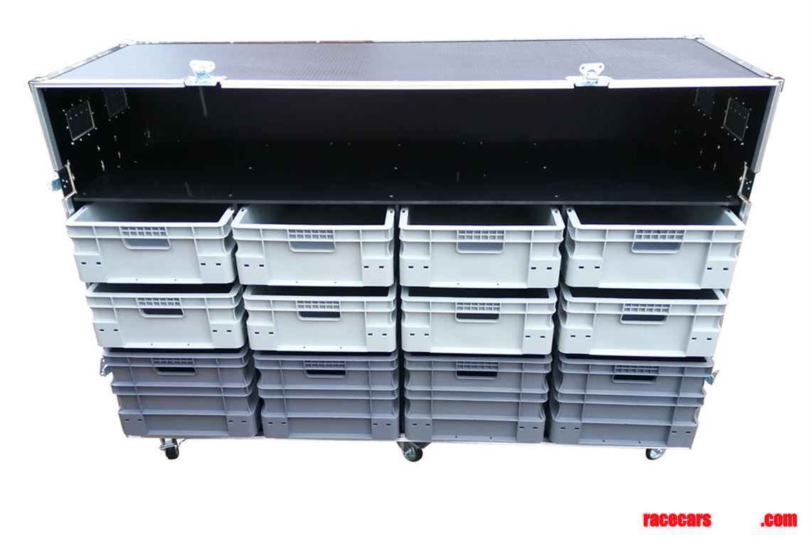 vmep-euro-container-flight-case-with-shelf