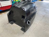 dome-s102-carbon-monocoque