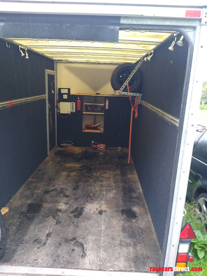 blue-line-box-trailer