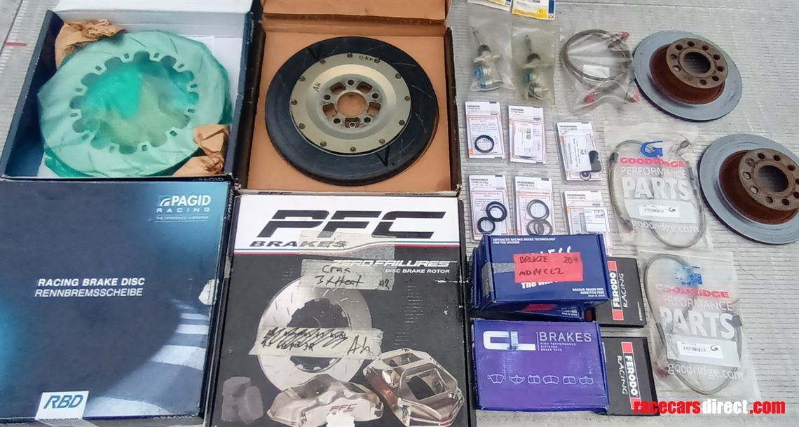 vw-golf-gti-tcr-seq-with-a-huge-spare-parts-p