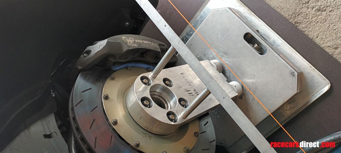 vw-golf-gti-tcr-seq-with-a-huge-spare-parts-p