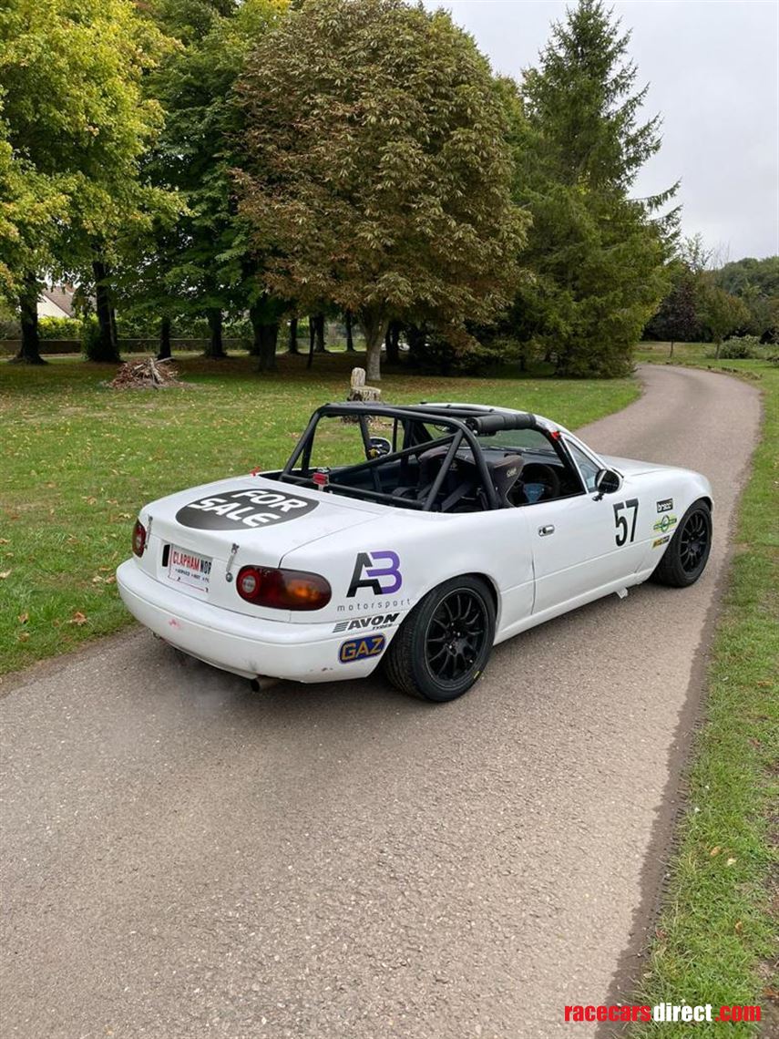 brscc-mazda-mx5-mk1-championship-car