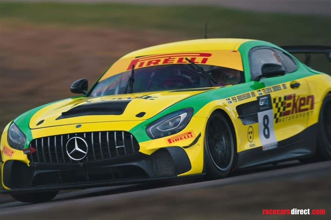 mercedes-amg-gt4