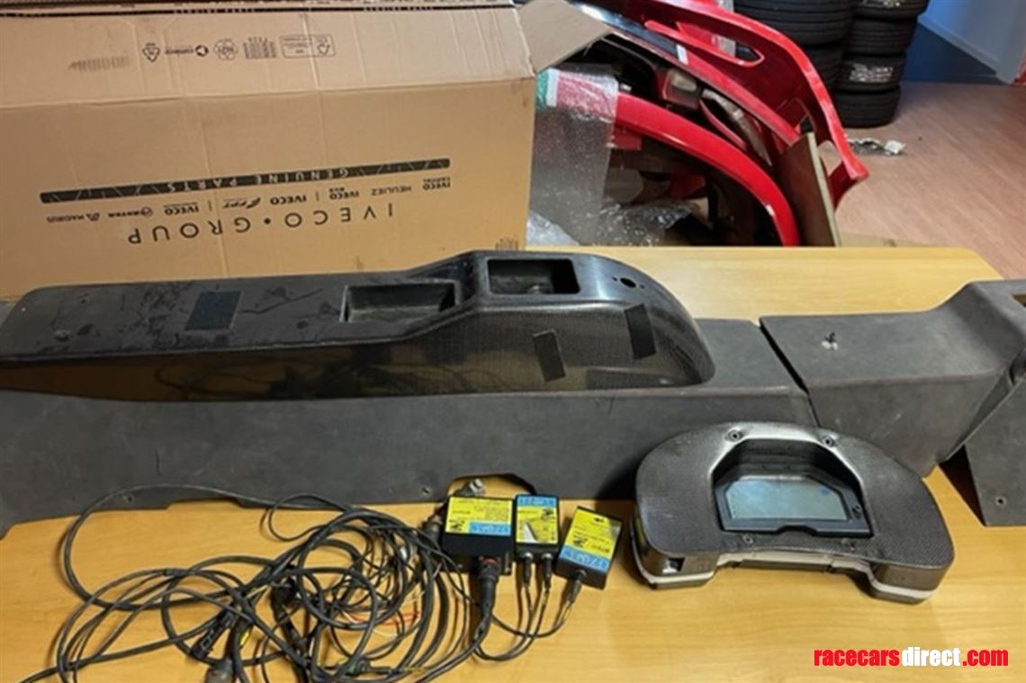 dash-complete-with-panels-to-ferrari-360-chal