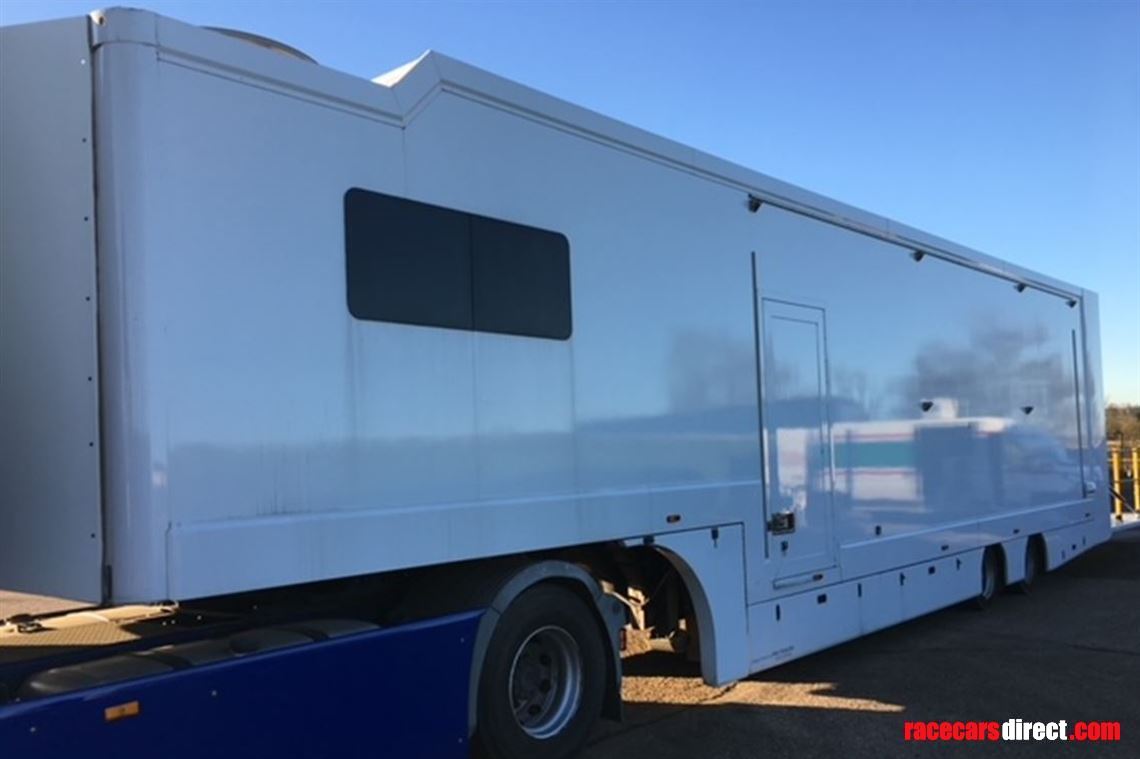 4-car-race-transporter-with-office