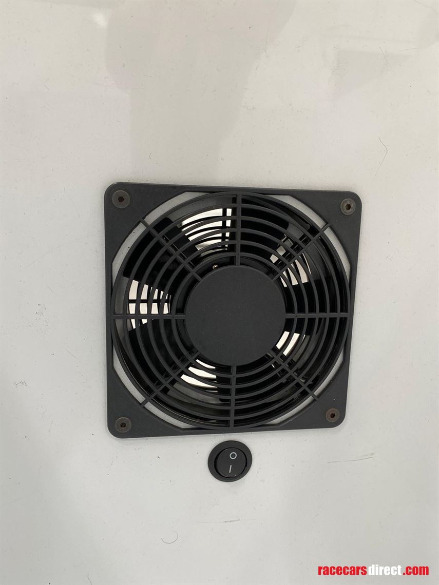 caseliner-magseam-23-car-garage-boarding-syst