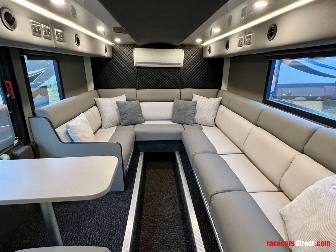 ayats-bravo-double-decker-tour-bus-motorhome