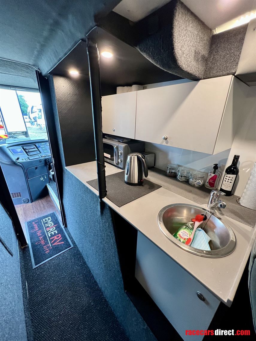 ayats-bravo-double-decker-tour-bus-motorhome