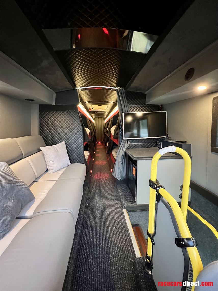 ayats-bravo-double-decker-tour-bus-motorhome