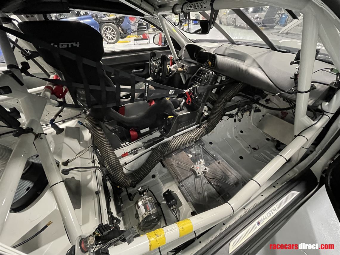 2018-f82-bmw-m4-gt4-evo