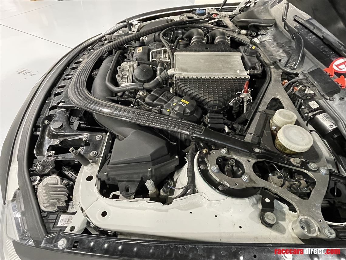 2018-f82-bmw-m4-gt4-evo