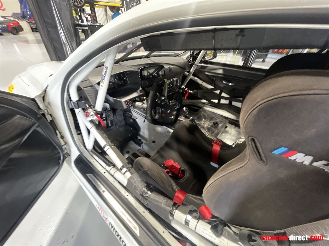 2018-f82-bmw-m4-gt4-evo