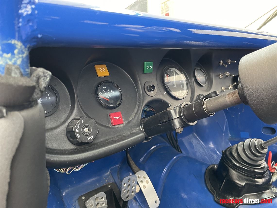 1967-alfa-romeo-giulia-gt-1600-veloce