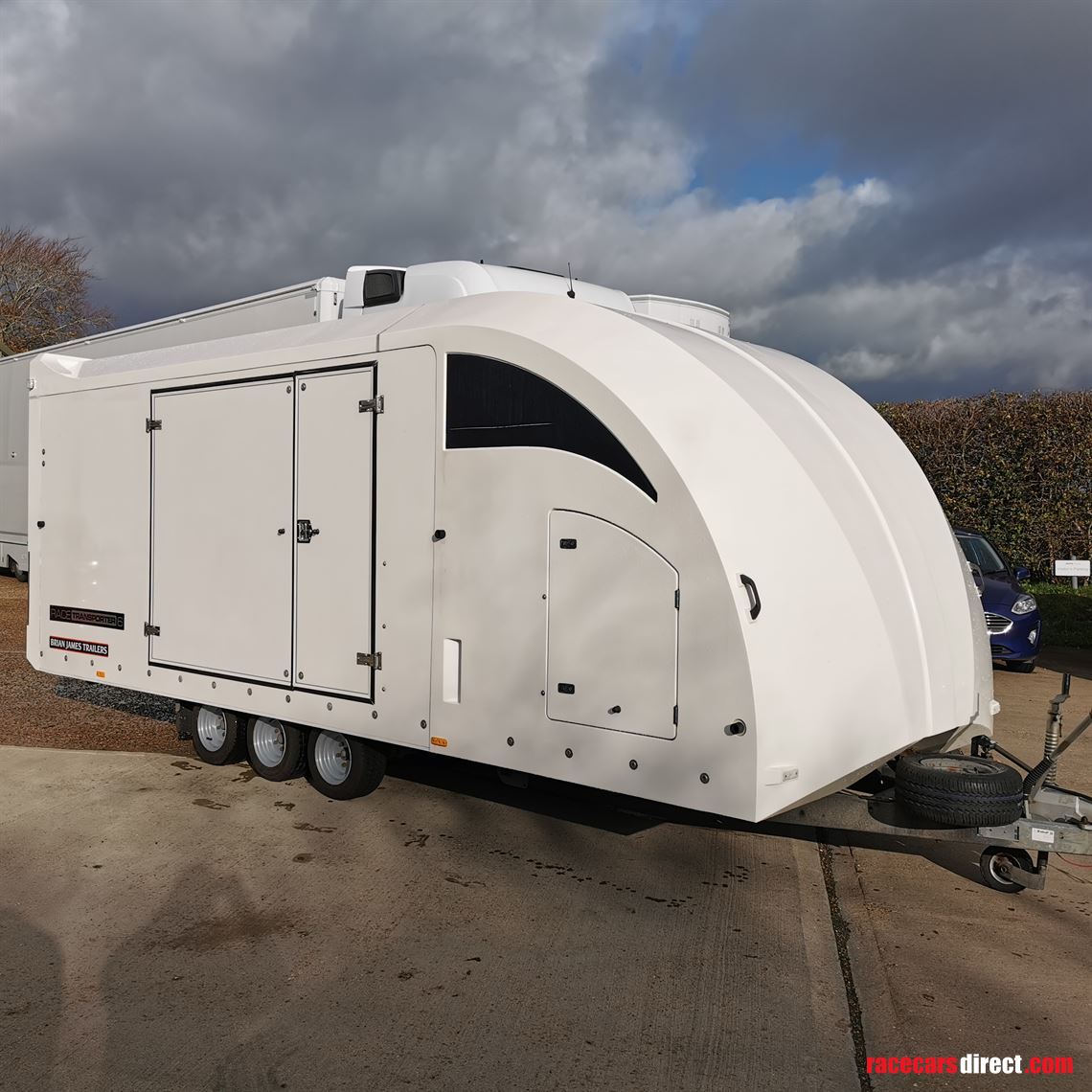 brian-james-race-transporter-6