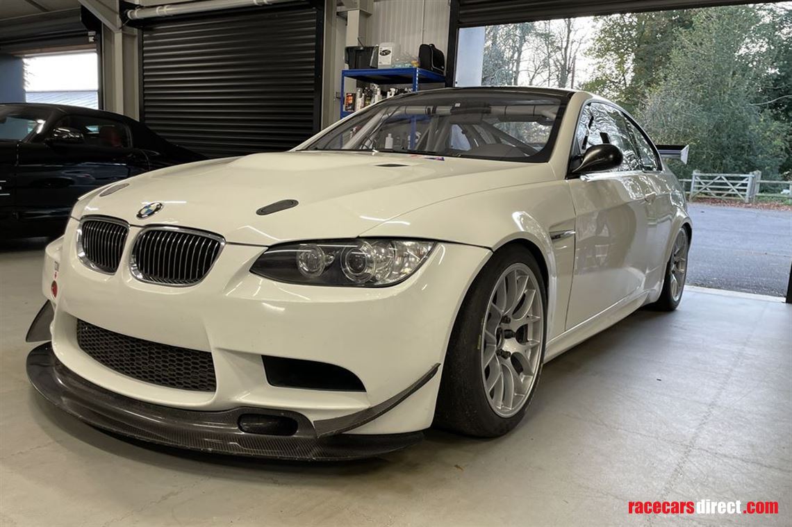 bmw-m3-gt4-no11