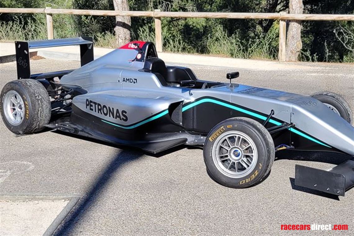 formula-4-tatuus-t014-abarth